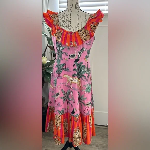 🌺 Cella & Flo Floral Fashion Dress – Size 2 🌺 - Picture 2 of 16